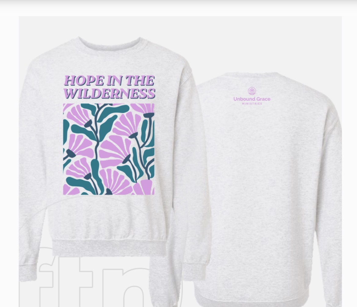 Women's Hope in the Wilderness Sweatshirt - Light Gray (Ash)